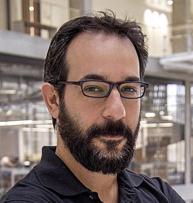 Photo of Alex Dimakis